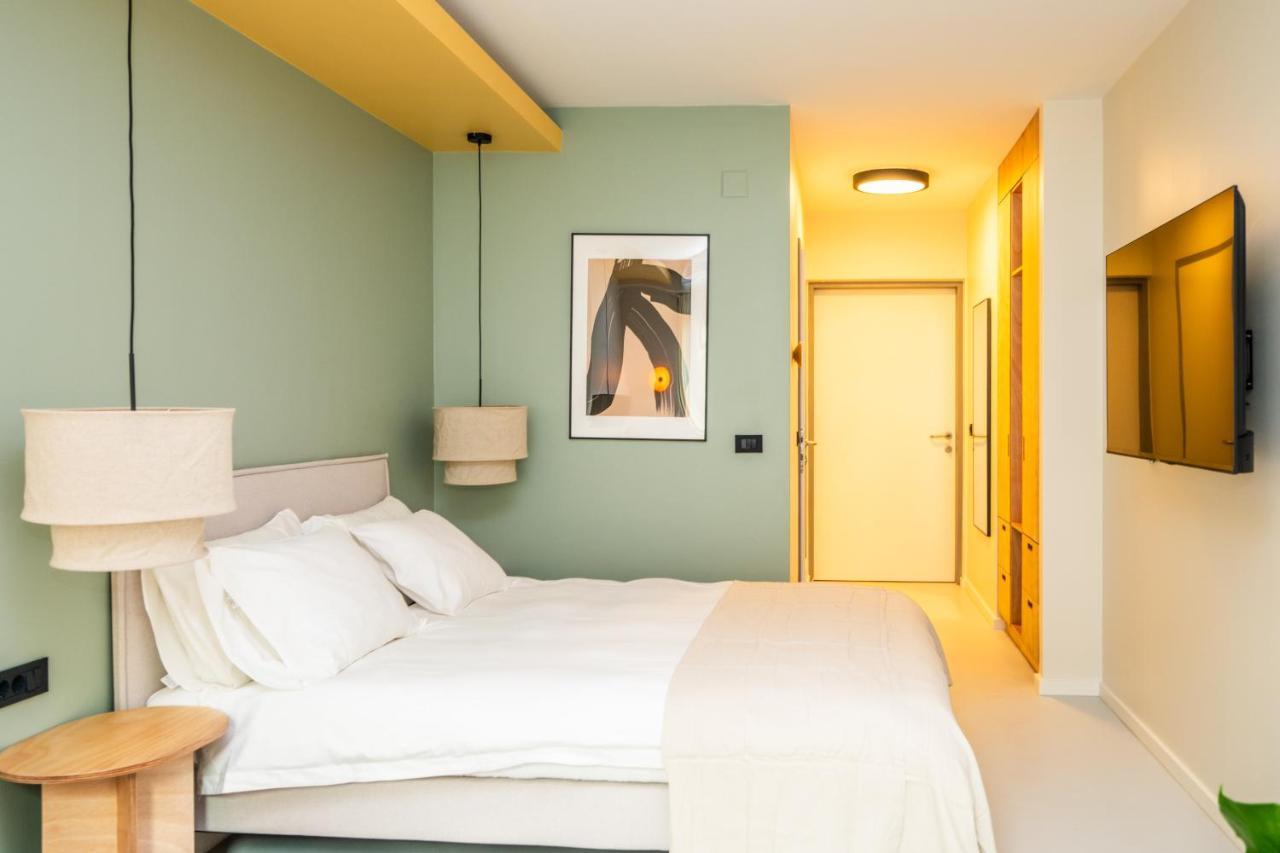 Design Rooms - Kvaternik Square ซาเกร็บ ภายนอก รูปภาพ