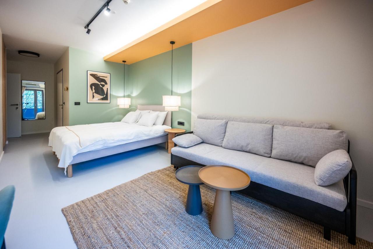 Design Rooms - Kvaternik Square ซาเกร็บ ภายนอก รูปภาพ