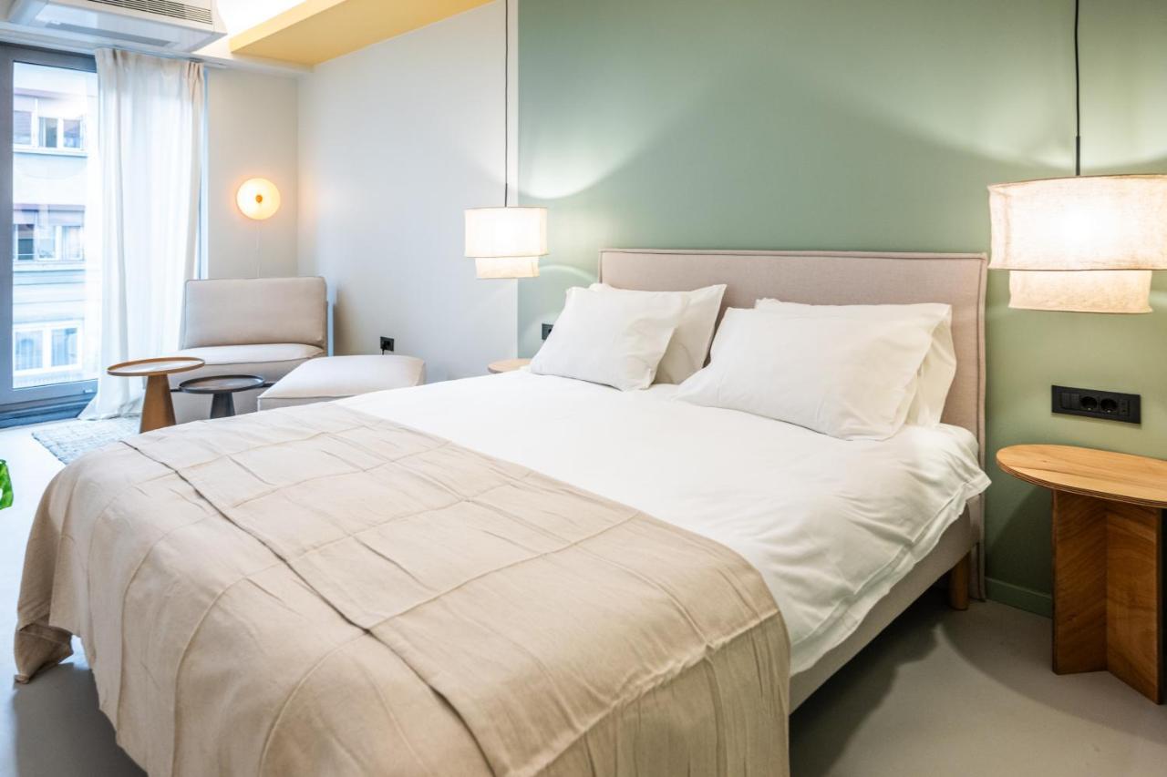 Design Rooms - Kvaternik Square ซาเกร็บ ภายนอก รูปภาพ