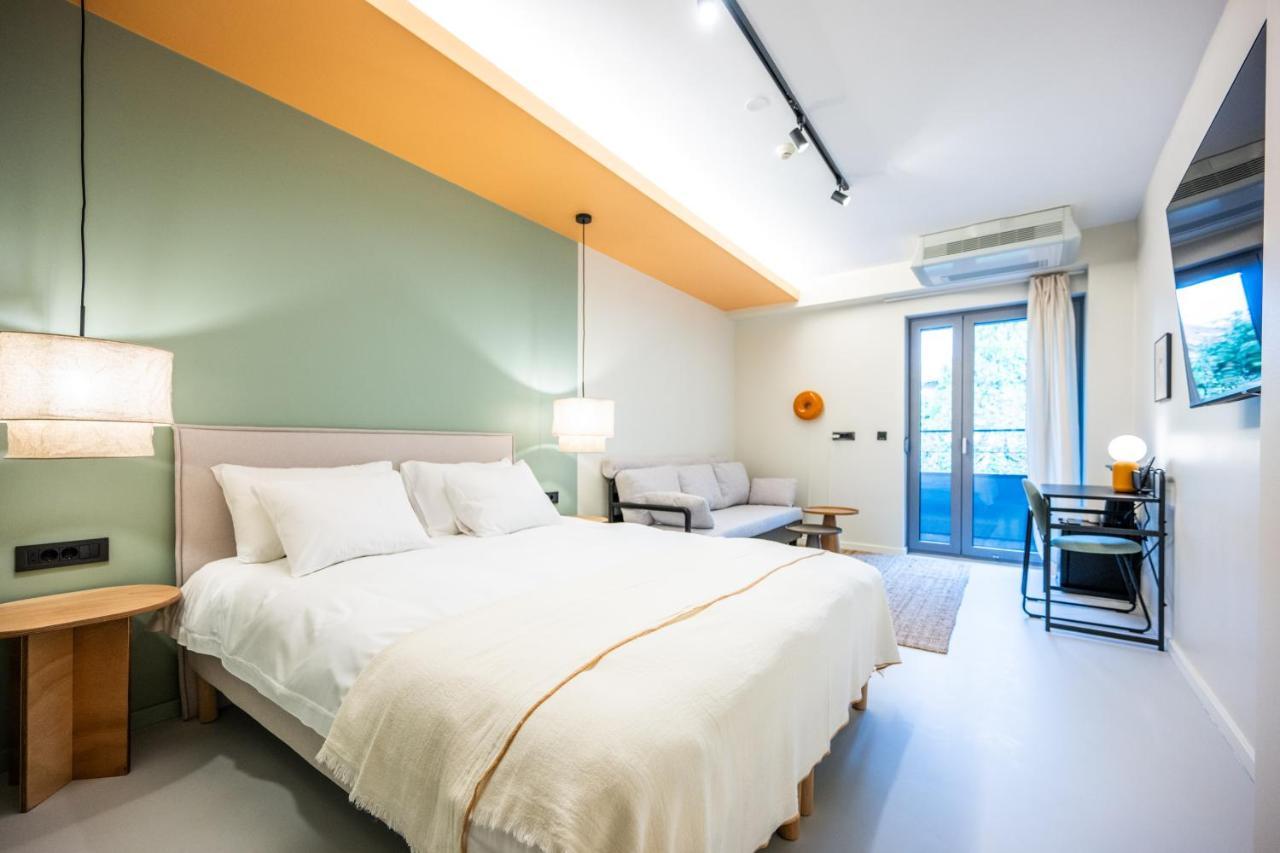 Design Rooms - Kvaternik Square ซาเกร็บ ภายนอก รูปภาพ