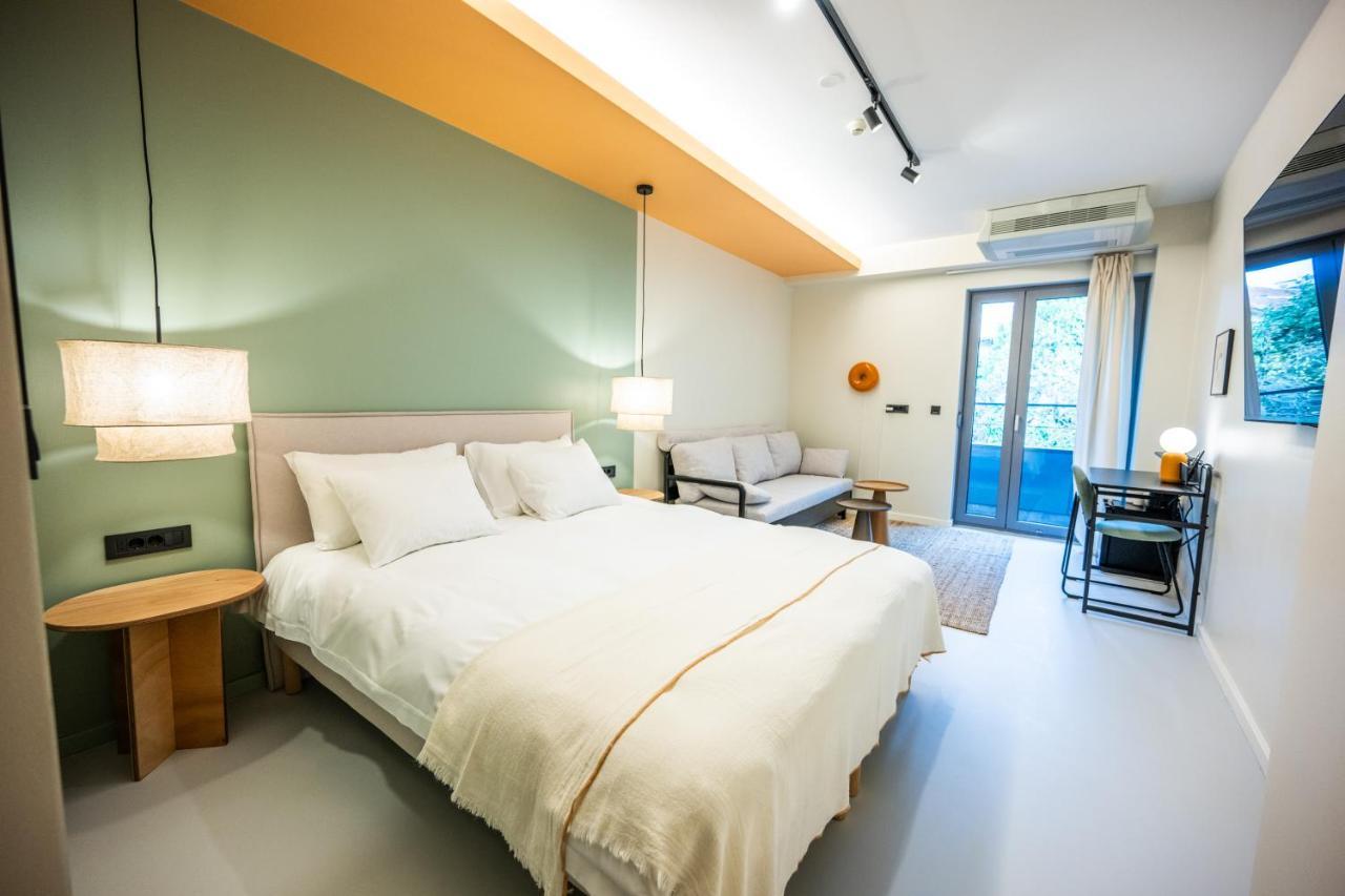 Design Rooms - Kvaternik Square ซาเกร็บ ภายนอก รูปภาพ