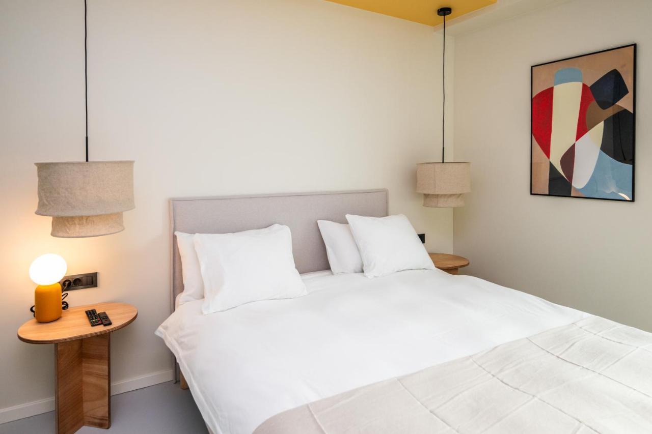 Design Rooms - Kvaternik Square ซาเกร็บ ภายนอก รูปภาพ