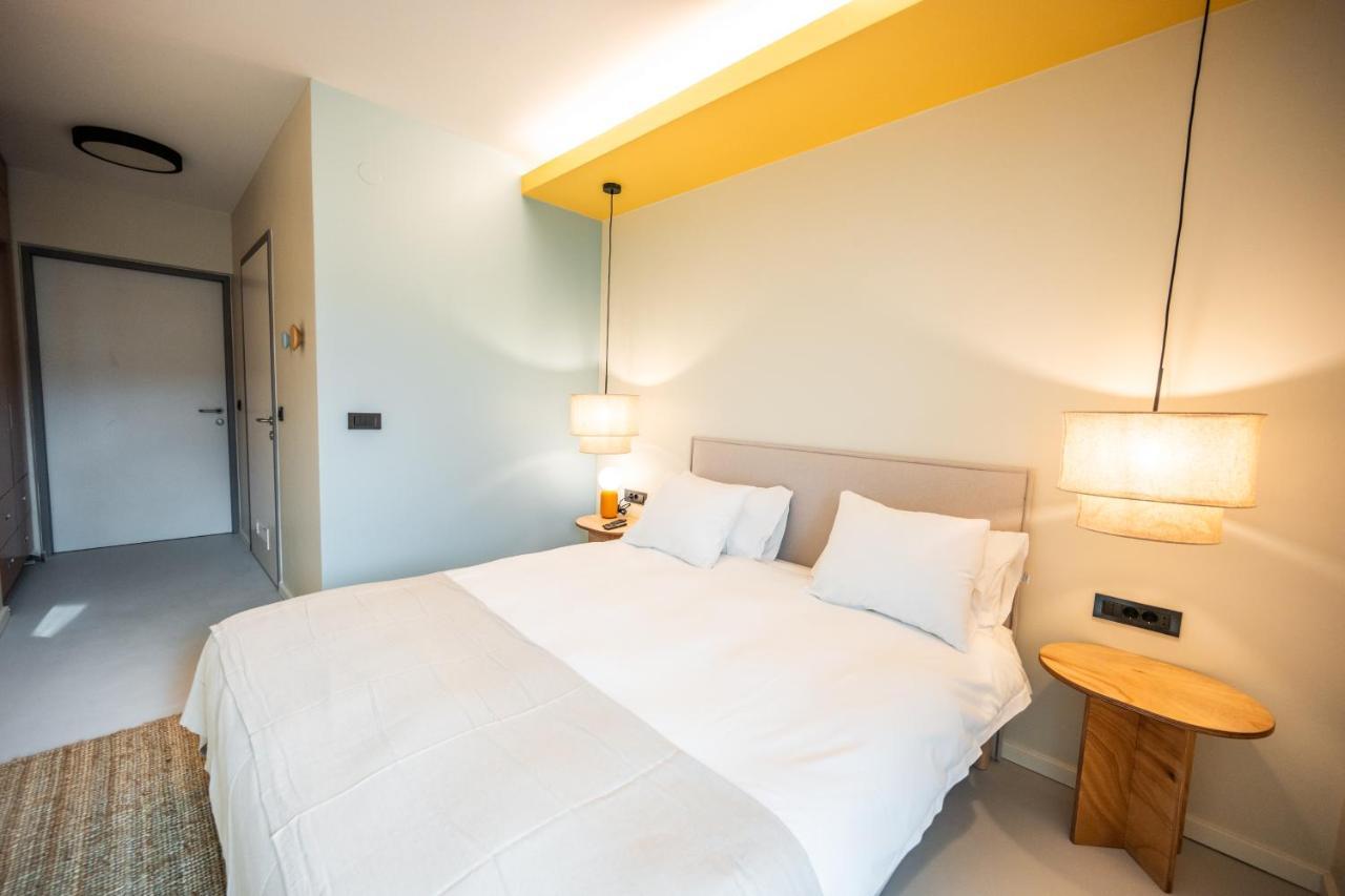 Design Rooms - Kvaternik Square ซาเกร็บ ภายนอก รูปภาพ