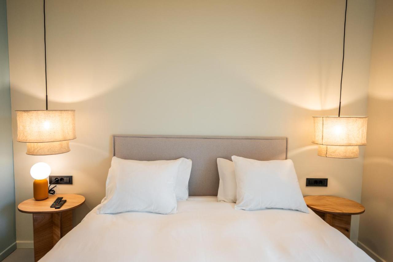 Design Rooms - Kvaternik Square ซาเกร็บ ภายนอก รูปภาพ