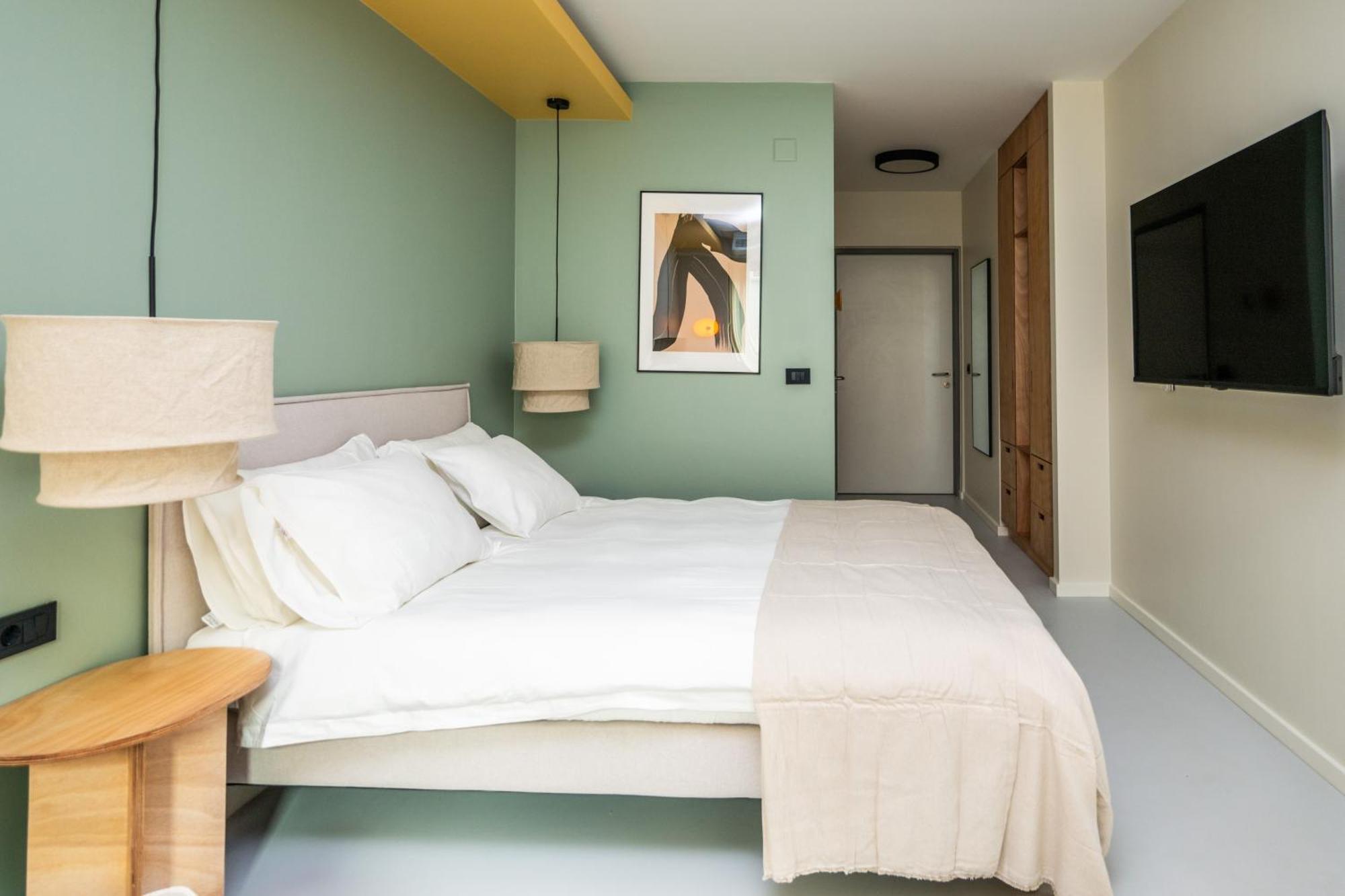Design Rooms - Kvaternik Square ซาเกร็บ ภายนอก รูปภาพ