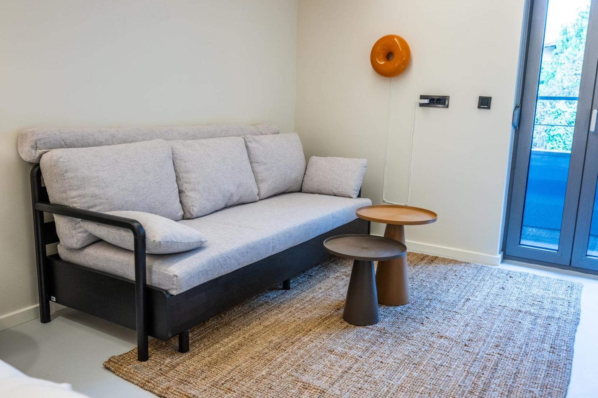 Design Rooms - Kvaternik Square ซาเกร็บ ภายนอก รูปภาพ
