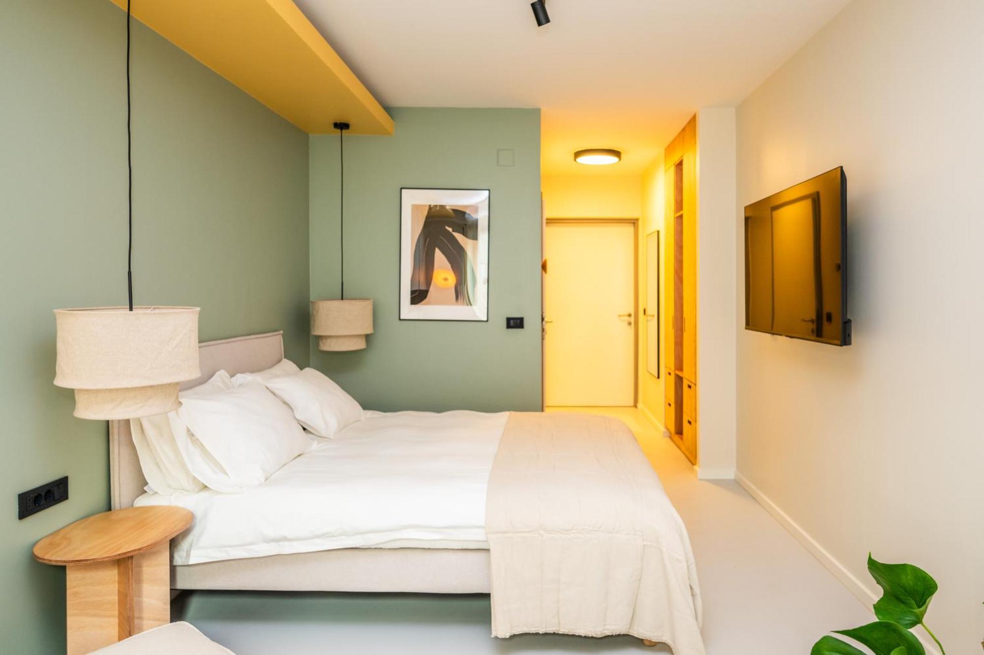 Design Rooms - Kvaternik Square ซาเกร็บ ภายนอก รูปภาพ